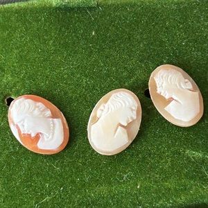 Vintage cameo heads